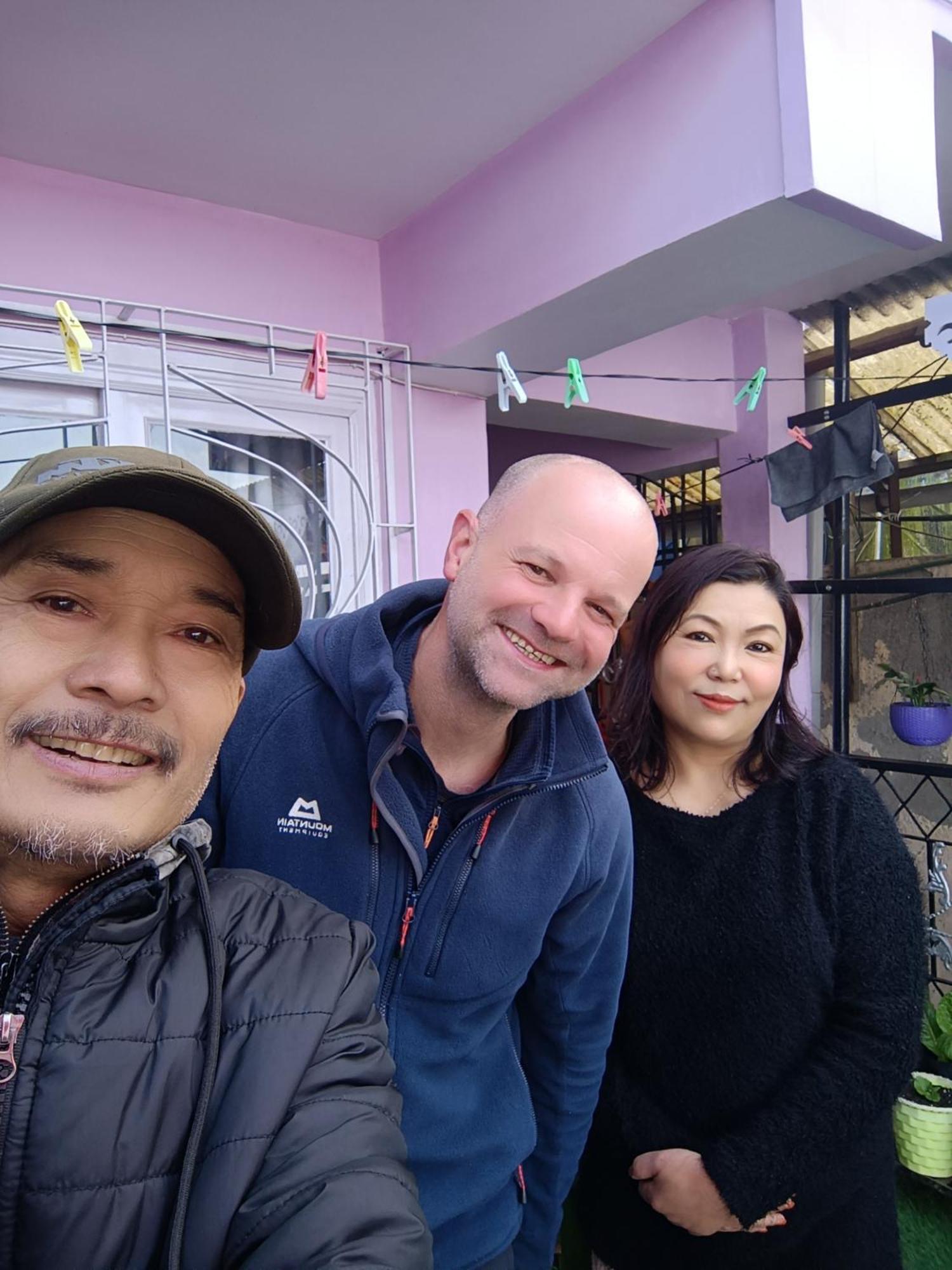 Dew Drops Guest House Darjeeling  Exterior photo